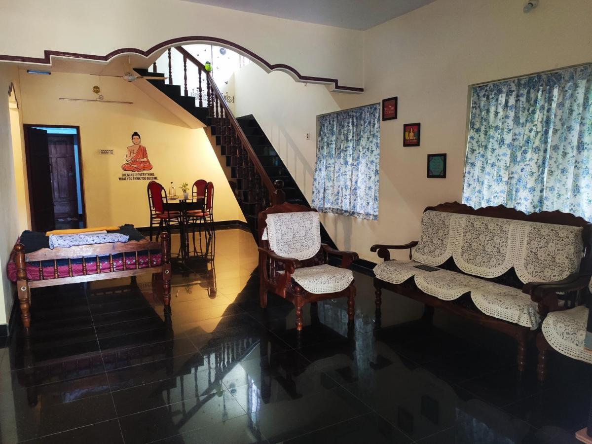 Happy Buddha Homestay Varkala Exteriér fotografie